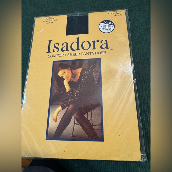 BN in Packaging Pair of Comfort Sheer Navy Pantyhose by Isadora Size A - Picture 1 of 7